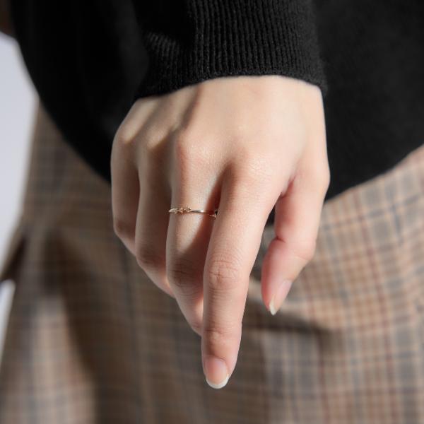 リング ダイヤモンド 0.03ct K10 YG イエローゴールド 10金  シンプル スリム 華奢 かわいい 指輪 人気アイテム 大人 プレゼント L&Co.の画像