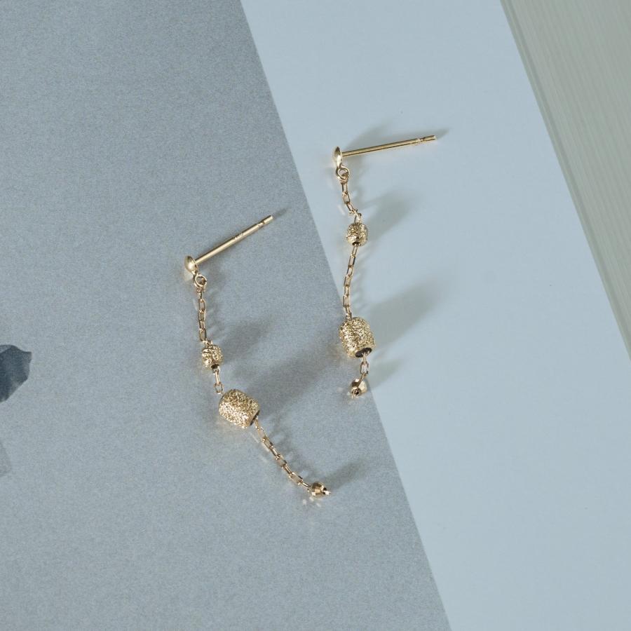 K18 シンプルピアス 地金ピアス チェーンピアス イエローゴールド 揺れるピアス スタッドピアス 華奢 レディース おしゃれ L&Co. エルアンドコーの画像