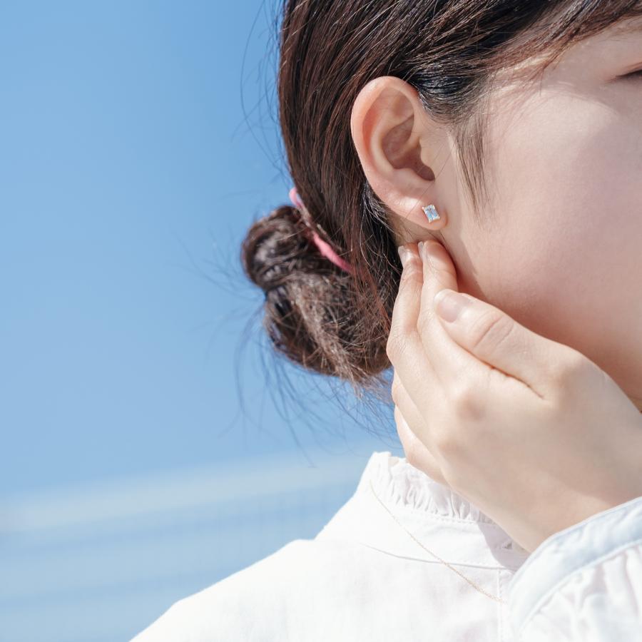 誕生石 3月 ピアス レディース アクアマリン 藍玉 10金 K10 イエローゴールド 水色 四角 友達 彼女 妻 プレゼント ギフト L&Co. エルアンドコーの画像