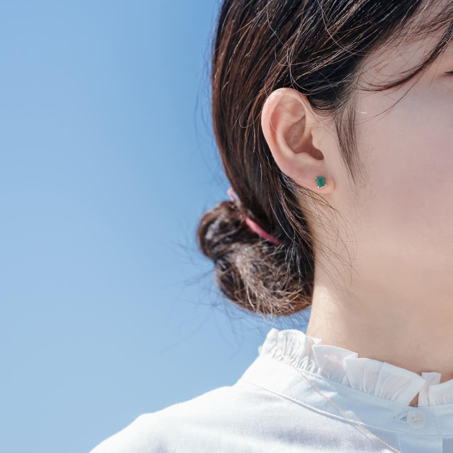 誕生石 5月 ピアス レディース エメラルド 翠玉 10金 K10 イエローゴールド 友達 彼女 妻 プレゼント ギフト L&Co. エルアンドコーの画像