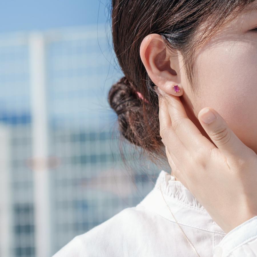 誕生石 7月 ピアス レディース ルビー 紅玉 10金 K10 イエローゴールド 赤 四角 友達 彼女 妻 プレゼント ギフト L&Co. エルアンドコーの画像
