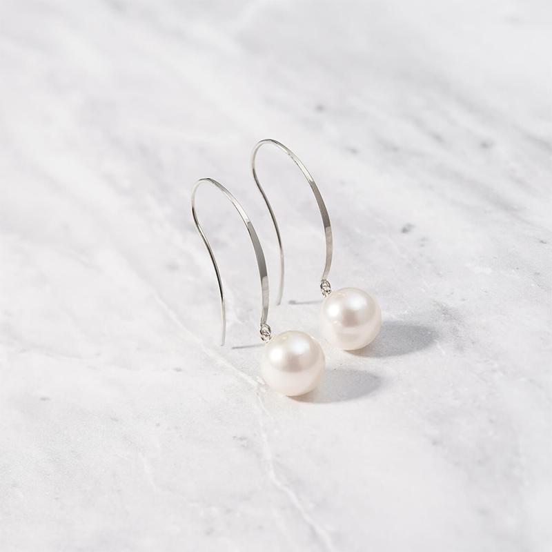 ピアス レディース パール アコヤ真珠 一粒 8mm プラチナ Pt900 結婚式 冠婚葬祭 成人式 卒業 入学式 彼女 プレゼント L&Co. エルアンドコーの画像