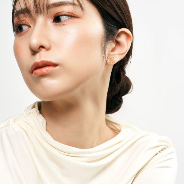 ピアス レディース K18 18金  四角 モチーフ  ダイヤモンド 0.01ctイエローゴールド  プレゼント L&Co. エルアンドコーの画像