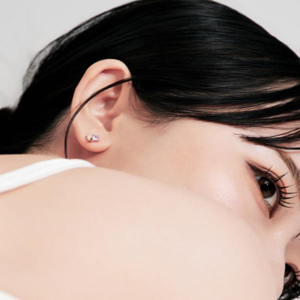 ピアス K10　10金 イエローゴールド カラーストーンスタッドピアス  L&Co.　エルアンドコー　Glow Pierce Collectionの画像