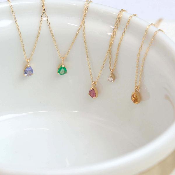 【値下げ美品です(*^^*)】4℃ ネックレス サファイア しずく 4℃（ヨンドシー） リボン済&紙袋 ネックレス 9月誕生日石 ブルー