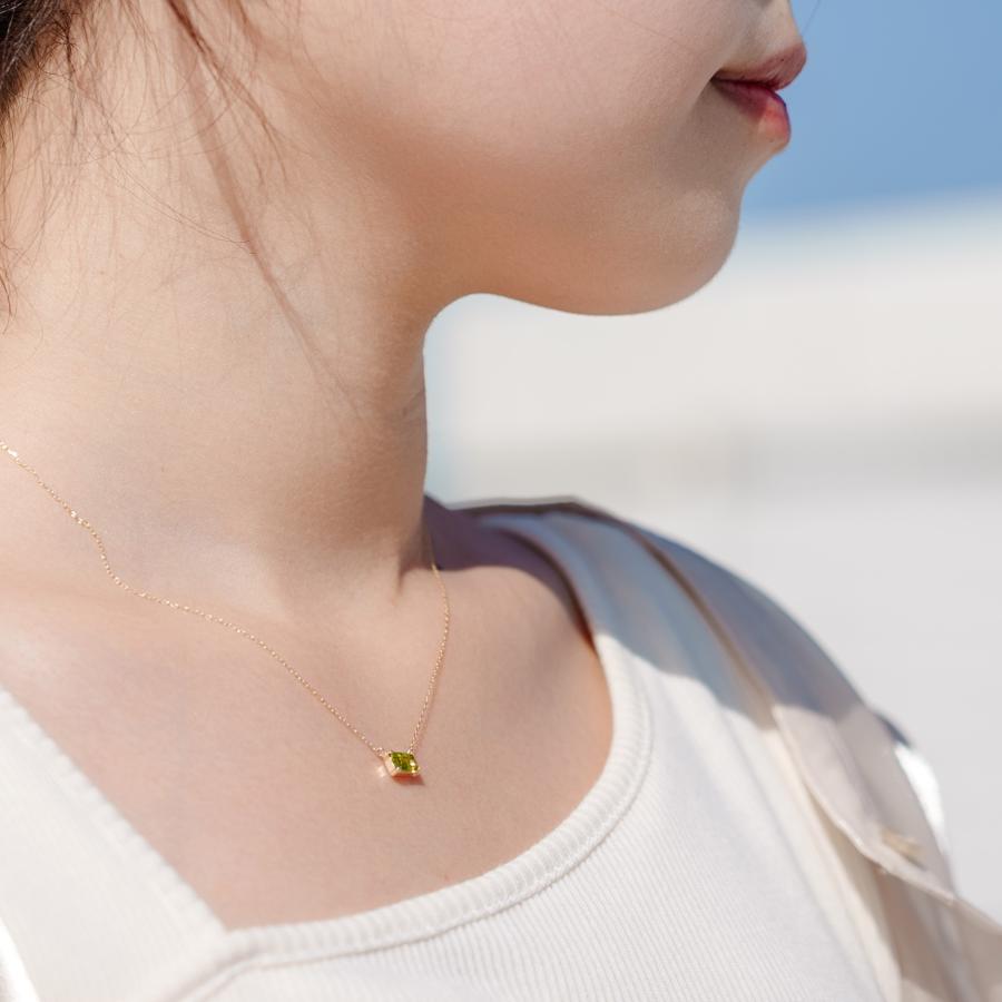 誕生石 8月 ネックレス レディース ペリドット 10金 K10 L&Co.（エルアンドコー） 友達 彼女 妻 プレゼント ギフト 記念日の画像