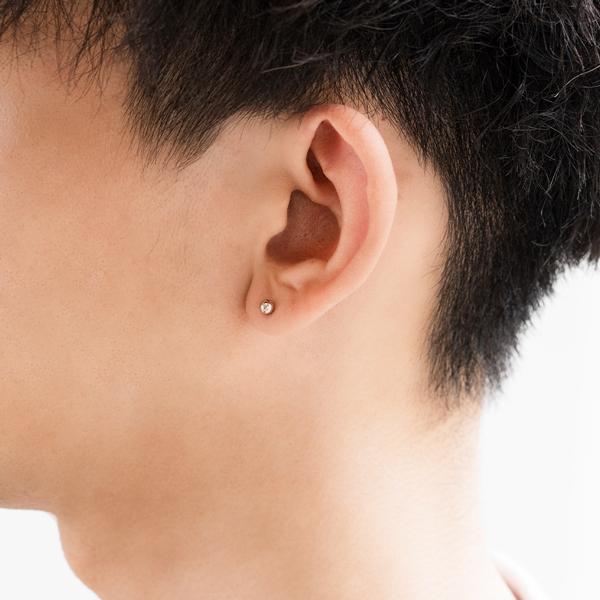ピアス レディース メンズ プラチナ Pt900 丸玉 ボール 4mm 地金 シンプル スタッド ユニセックス L&Co.（エルアンドコー）の画像