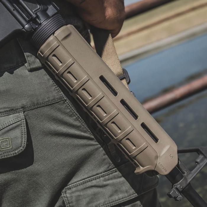 実物 Magpul マグプル MOE ハンドガード AR15 MAGPUL マグプル実物 MOE M-LOK ハンドガード ライフルレングス