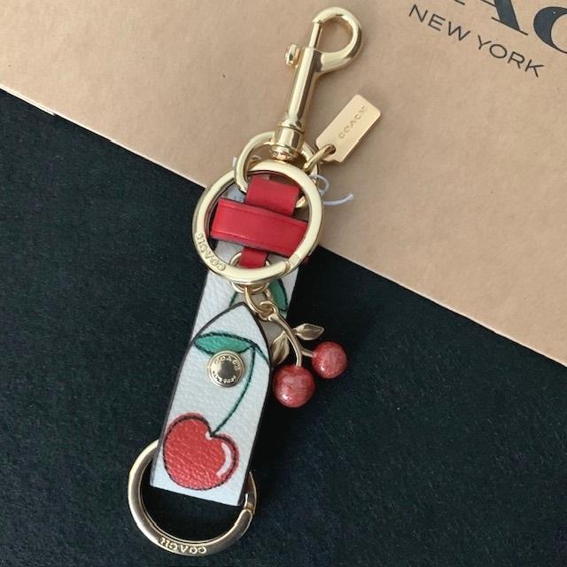 COACH（コーチ） キーホルダー チェリー トリガー スナップ バック
