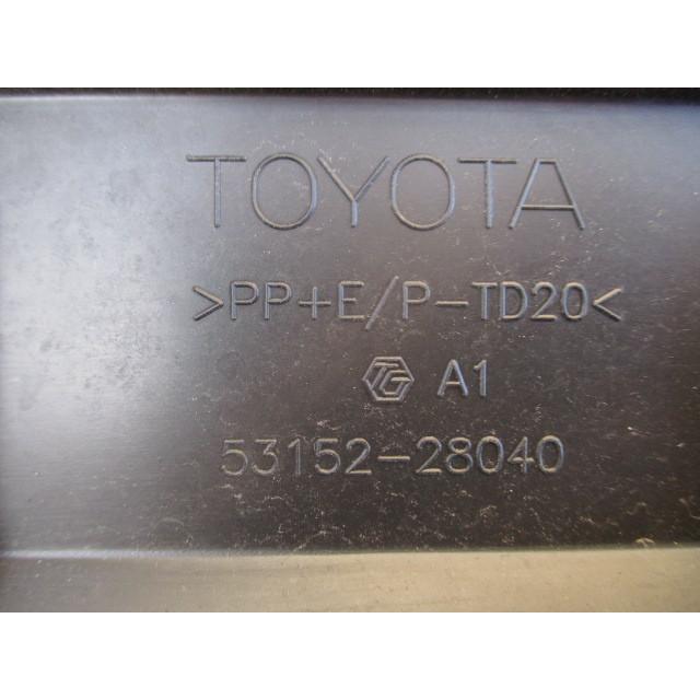 バンクシー トヨタ【80系ヴォクシー[ZS][G's][GR SPORT]】SilkBlaze GLANZEN 鎧