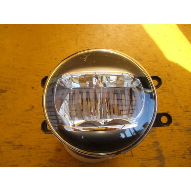 【坂本】トヨタ純正 フォグランプ トヨタ純正 !純正LEDフォグランプ 左側 KOITO 48-150L 81220-48051
