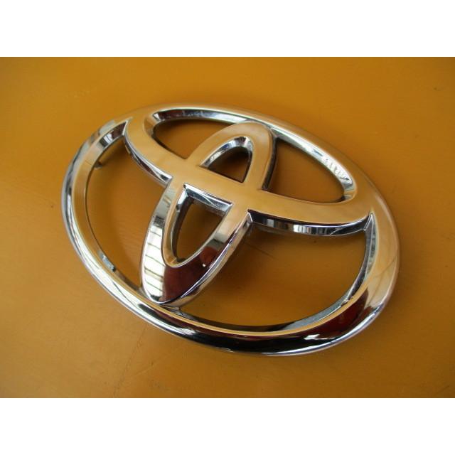 86 ZN6 前期 純正フロントバンパーエンブレム 93013CA010 トヨタマーク