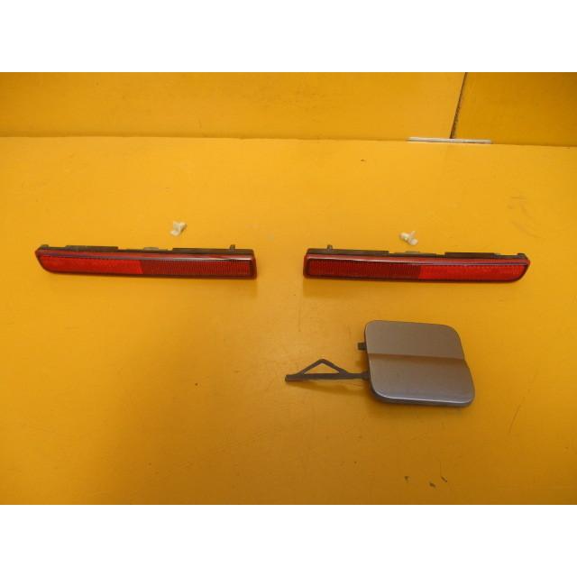 ラッシュ J200E 後期 純正リアバンパーけん引フックカバー52165-B4050