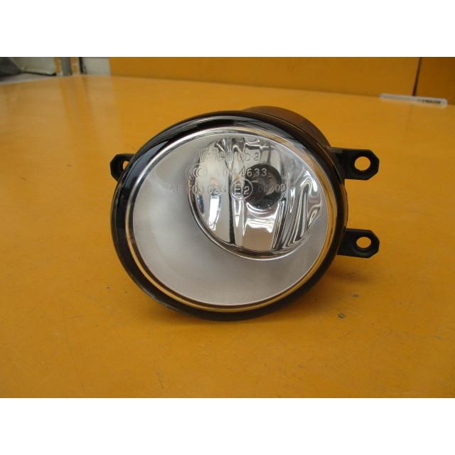 エスティマ 50系 ACR50W ACR55W GSR50W GSR55W 純正フォグランプ エスティマ 50系 ACR50W ACR55W GSR50W GSR55W 純正フォグランプ
