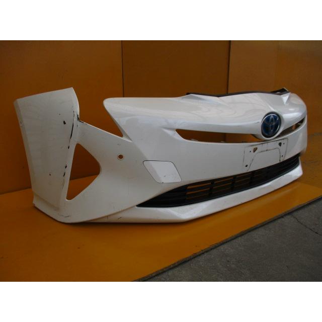 プリウス ZVW50 前期 純正フロントバンパー ホワイトパール(070 プリウス ZVW50 前期 純正フロントバンパー ホワイトパール(070