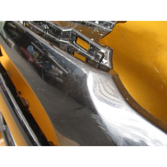 タント(LA600S/LA610S)用!純正フロントバンパー ブラック 52119-B2D20