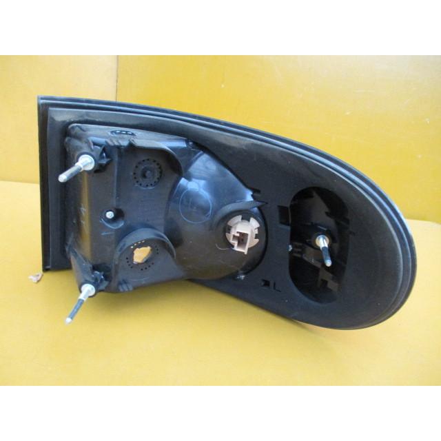 FJクルーザー(GSJ15W)用!純正左テールランプ 純正テールレンズ Koito