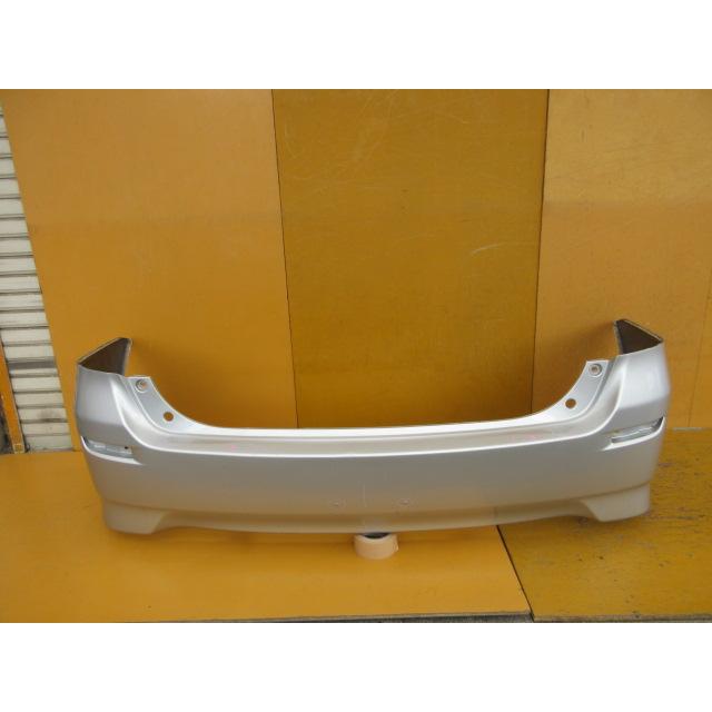 ウィッシュ(ZGE20G/ZGE25G/20系)純正リヤバンパー シルバー(1F7) 52159 