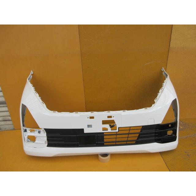 デイズ　B44W　後期　ハイウェイスター　フロントバンパー　純正 日産 デイズ B44W ハイウェイスター 純正 フロントバンパー ホワイトパール