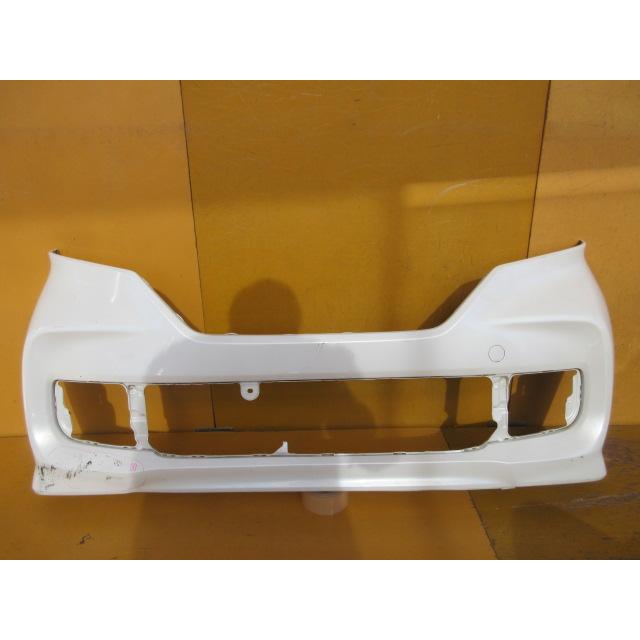 N-BOXカスタム(JF3 JF4)純正フロントバンパー ホワイトパール 71101