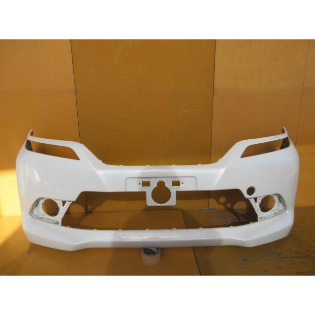 ソリオバンディッド(MA36S)用 純正フロントバンパー パールホワイト