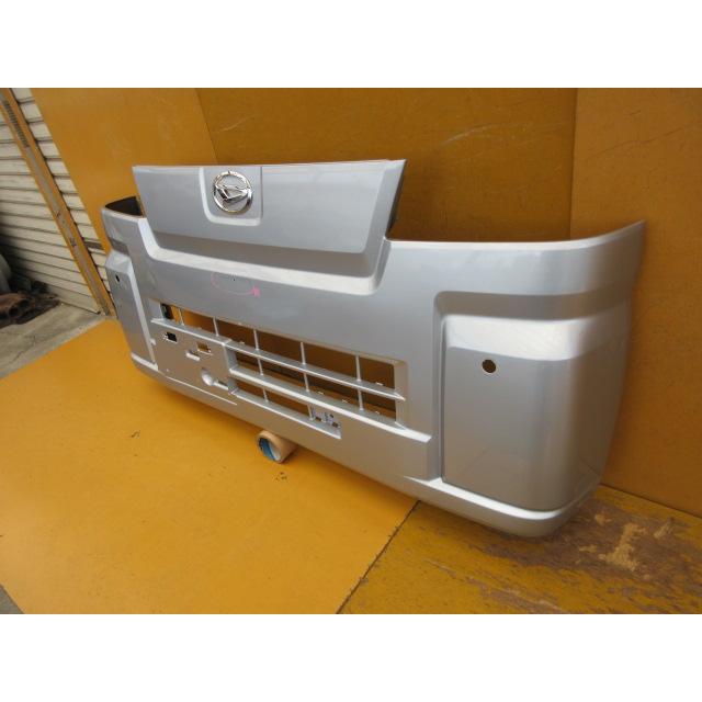 ハイゼット トラックS500P 後期 フロントバンパー 52119-B5280 ハイゼットトラック(S500P/S510P)後期 純正フロントバンパー シルバー