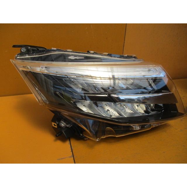 ルーミー ルーミー(M900A/M910A)後期用 純正LEDヘッドライト 右側 運転