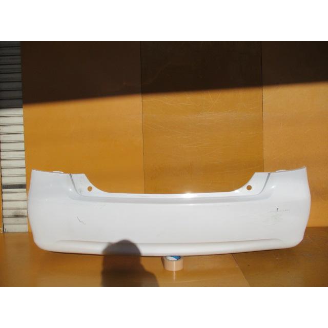 プレミオ(NZT260/AZT260系)用!純正リヤバンパー ホワイト(040) 52159