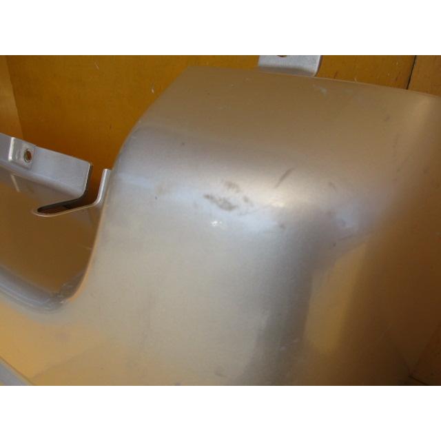 スズキ ジムニー JB23W用 純正リヤバンパー シャンパン 71811-81AA0