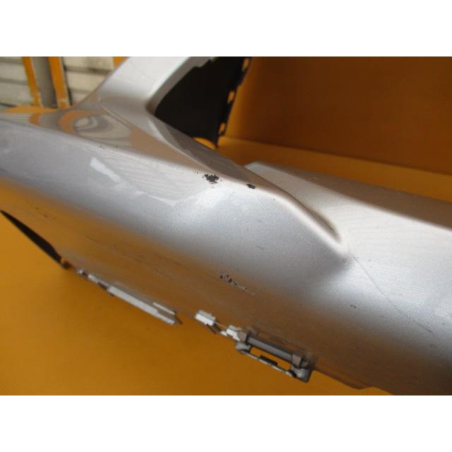 ルーミー(M900A/M910A)後期用 純正フロントバンパー シルバー(S28