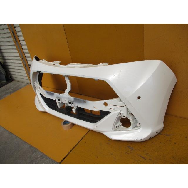 タンクカスタム(M900A M910A)用 純正フロントバンパー パール 52119
