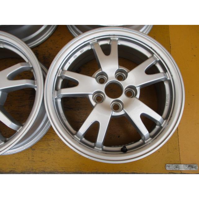 プリウス PRIUS(ZVW30)用 純正アルミホイール 15インチ 6J+45 PCD100 5