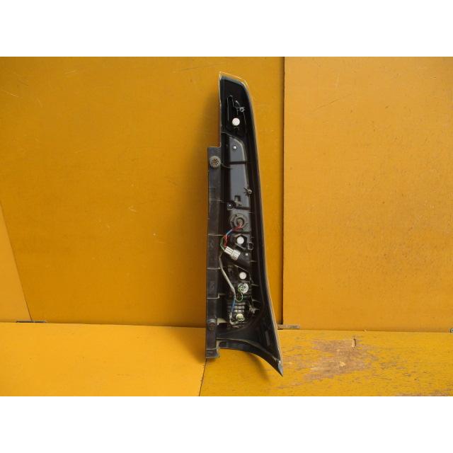 セレナ C26 純正左テールライト KOITO 220-23438 左テールレンズ