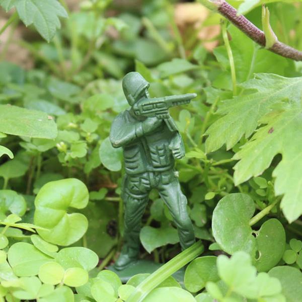 ミリタリー ミニソルジャー 30体セット アーミーグリーン ■ トイ おもちゃ 雑貨 飾り アーミーマン 兵隊 兵士 ミリタリー アメリカン フィギュア |  | 03