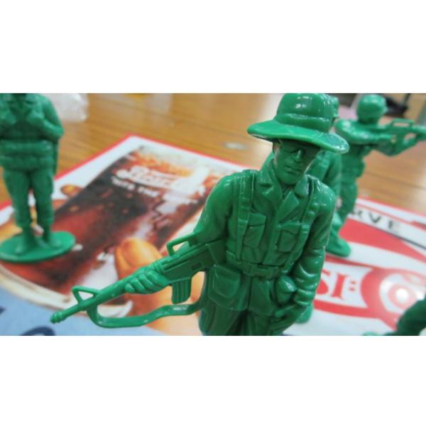 ミリタリー ジャンボ ソルジャー 兵隊のおもちゃ 8タイプ 1体単位での