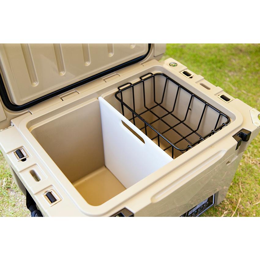 ハードクーラーボックス 45QT (42.8L) ステッカー付 アーミーカモ 迷彩 大型 最強 アウトドア キャンプ 保冷 付属品ありの画像