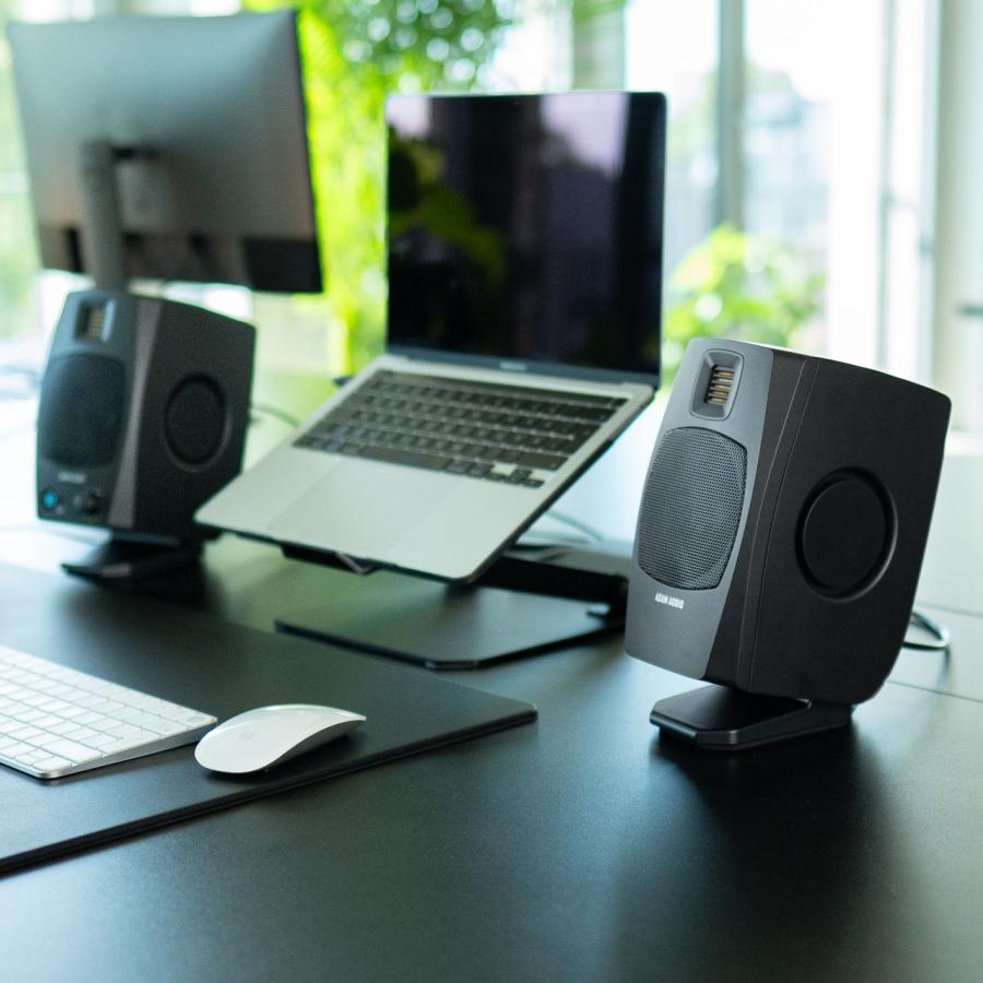 一台限りの限定特価！ 撮影用開封品 新品同様 ADAM AUDIO D3V