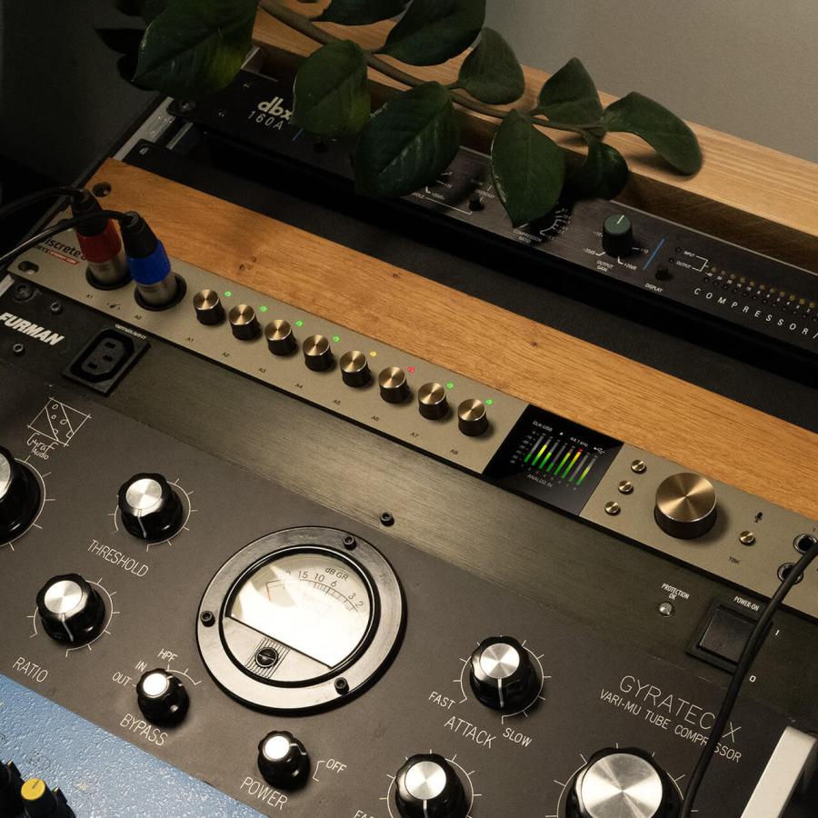Antelope Audio Discrete 8 Oryx Synergy Core アンテロープ : La Casa