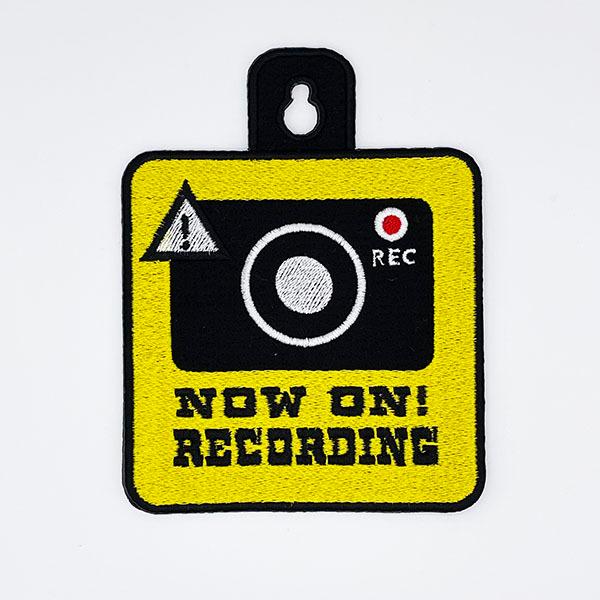 3円 激安正規 ドラレコ録画中 1 吸盤 刺しゅうタイプ車 ステッカー キッズインカー ベビーインカー 赤ちゃんが乗ってます おしゃれあおり運転防止 刺繍