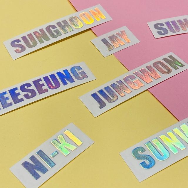 ENHYPEN ヒスン ハートロック ステッカー ENHYPEN ヒスン HEESEUNG ] ぷっくりネームボード 蝙蝠ハート