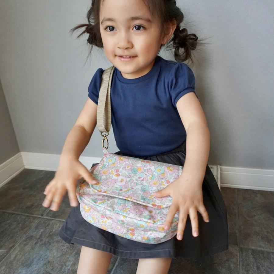 ショルダー バッグ ミニ 子供 鞄 カバン 斜め掛け 小さめ 女の子 