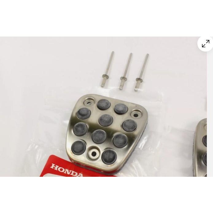 HONDA FN2 TYPE-R 純正 ペダル一式 HONDA FN2 TYPE-R 純正 ペダル一式 Yahoo!オークション - 実動