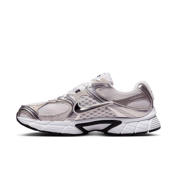 ナイキ NIKE V5 RNR ランニング シューズ メンズ HJ5228-104の画像