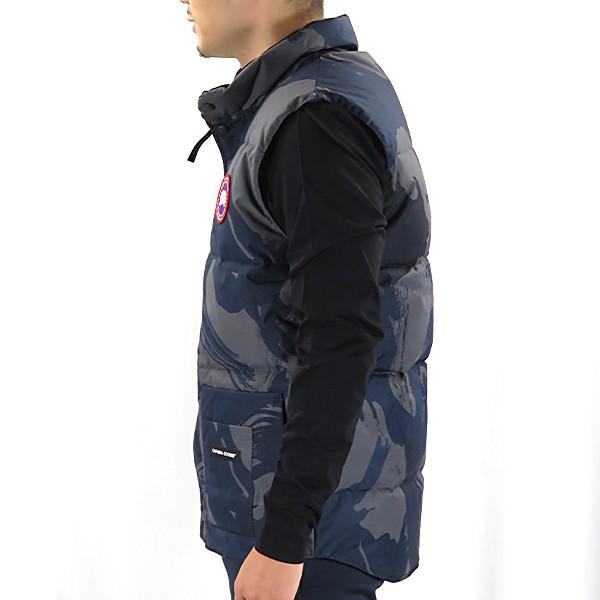 CANADA GOOSE（カナダグース） Freestyle Crew 4154M フリースタイル
