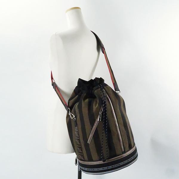 FENDI フェンディ BUCKLET ショルダーバッグ バケットバッグ マルチカラー  7VA451A6K5の画像
