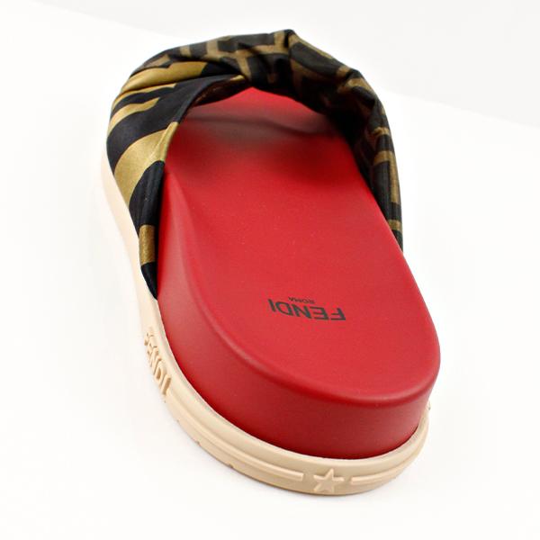 FENDI フェンディ FF Logo Slide FFロゴ スライド レディース