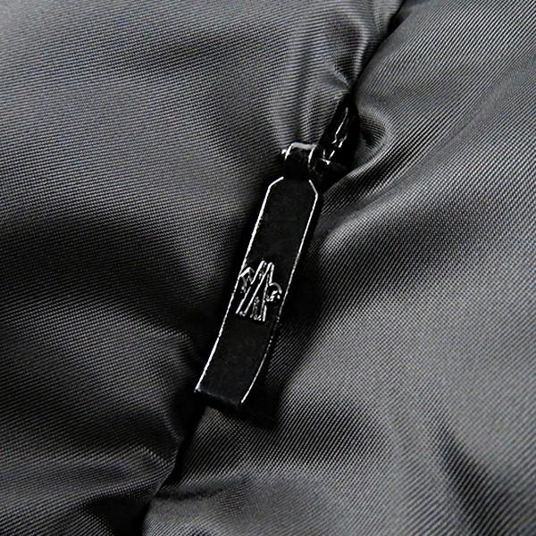 MONCLER（モンクレール） TINUV レディース ダウンコート フード