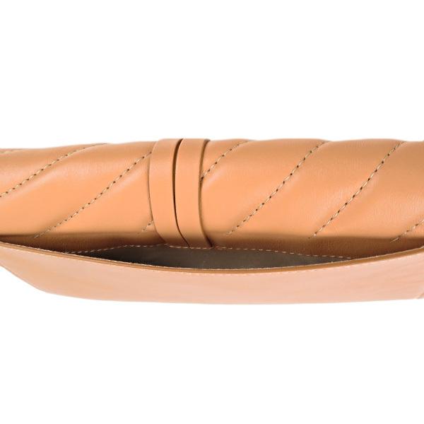 Chloe（クロエ） {Chloe Alphabet Long Wallet アルファベット