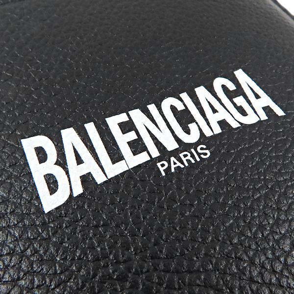 ✨美品✨　BALENCIAGA 二つ折り財布　パンチング　ロゴ　付属品完備　希少 美品 希少 バレンシアガ BALENCIAGA二つ折り財布 小銭入付き ゴールド