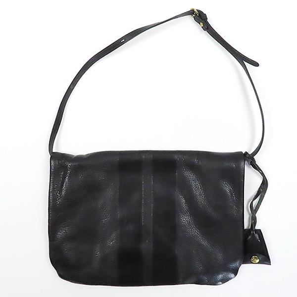 IL BISONTE（イルビゾンテ） Crossbody Bag A2648 834 ショルダー